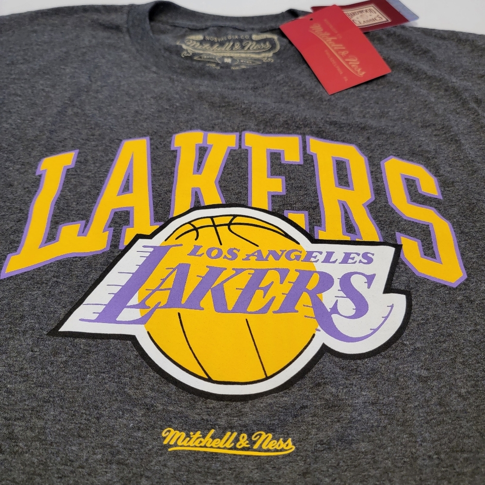 Mitchell & Nest LA Lakers Tee Size Medium Hardwood Classics NWT! - Picture 7 of 10